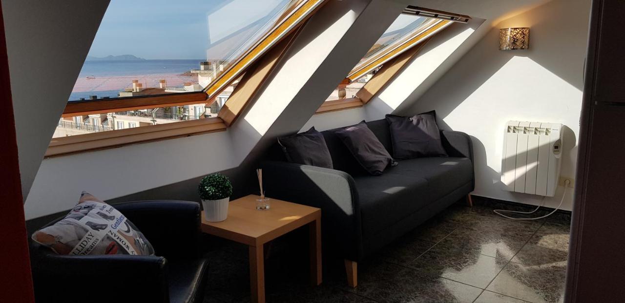 Atico En A 160 M De Playa Silgar Apartment